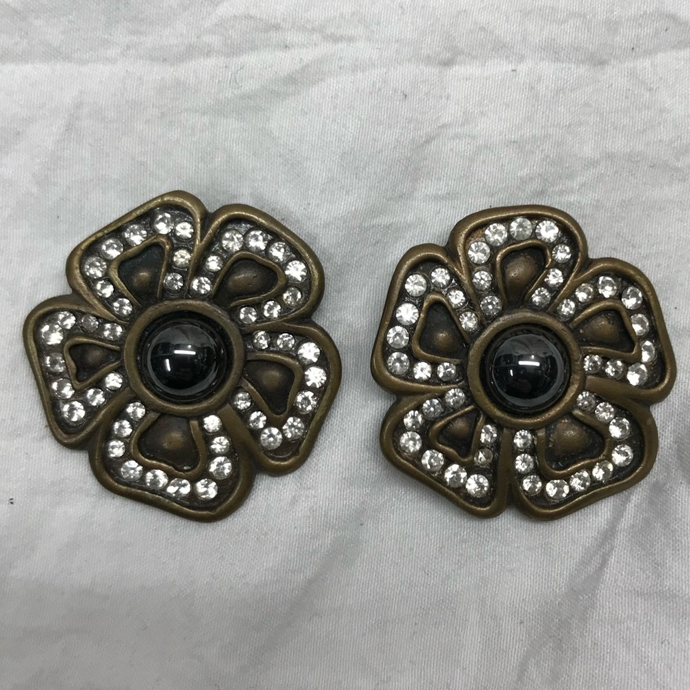 Vintage Leslie Block Clip On Earrings